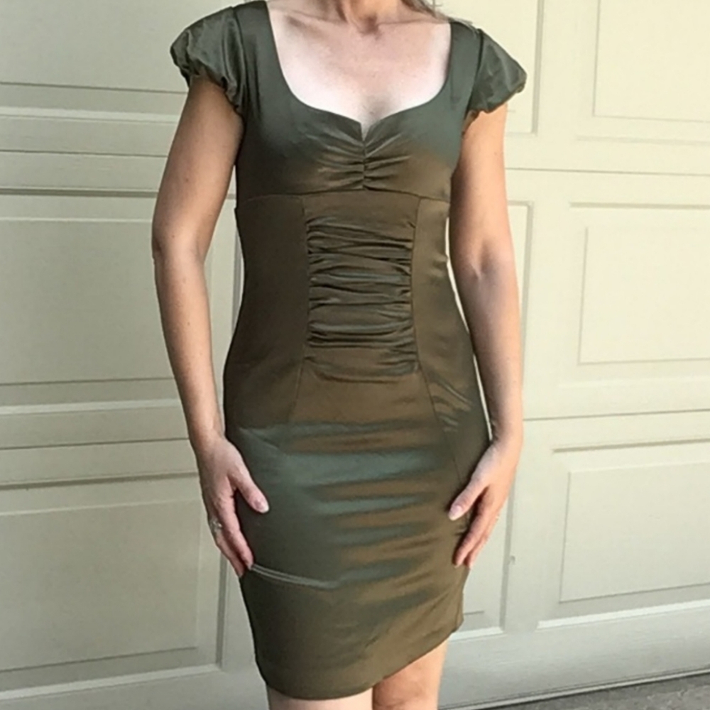 NICOLE MILLER OLIVE‎ GREEN DRESS..SIZE 0